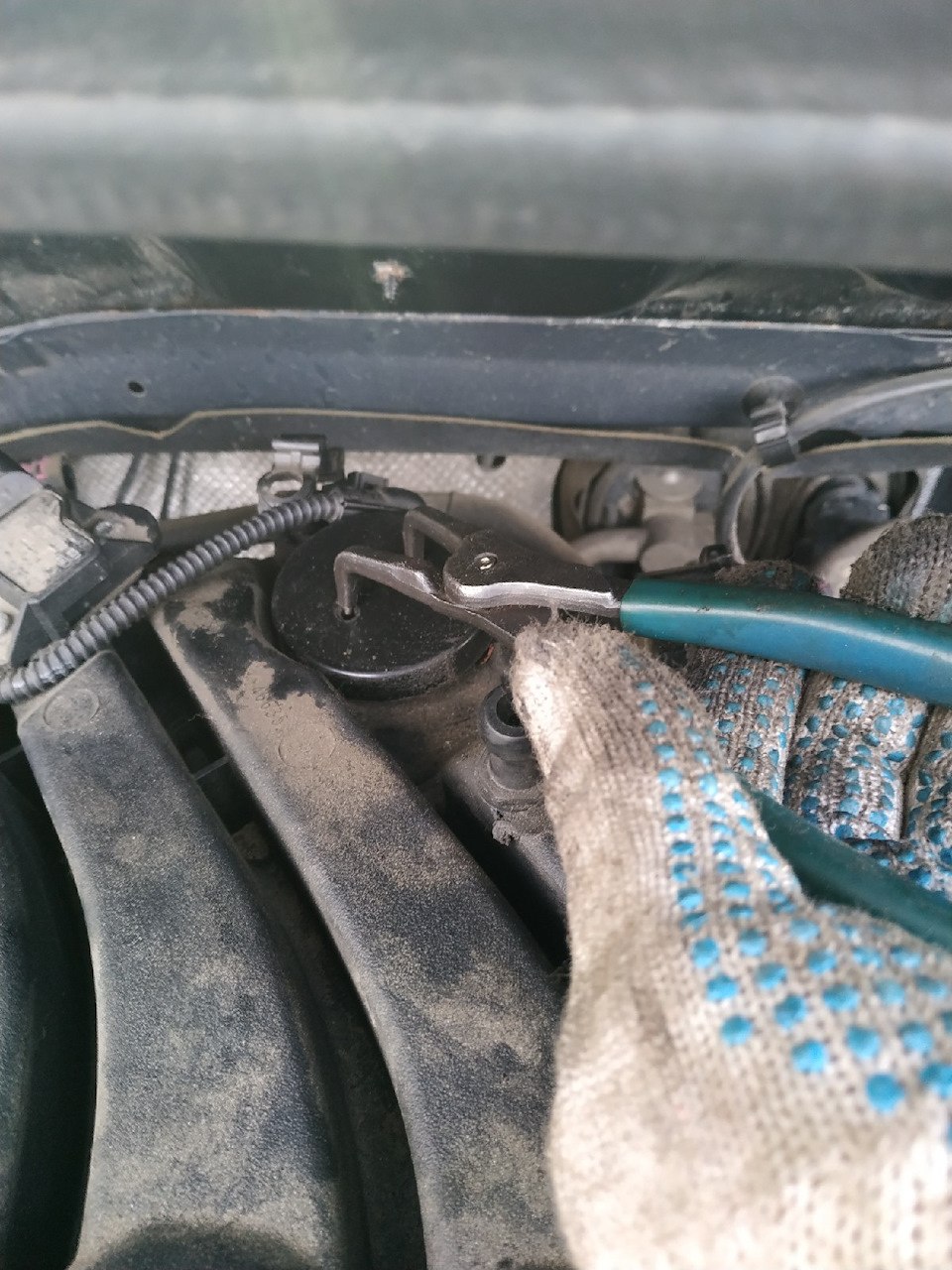 NUAAAgPFxuA 960 клапан вкг bse номер