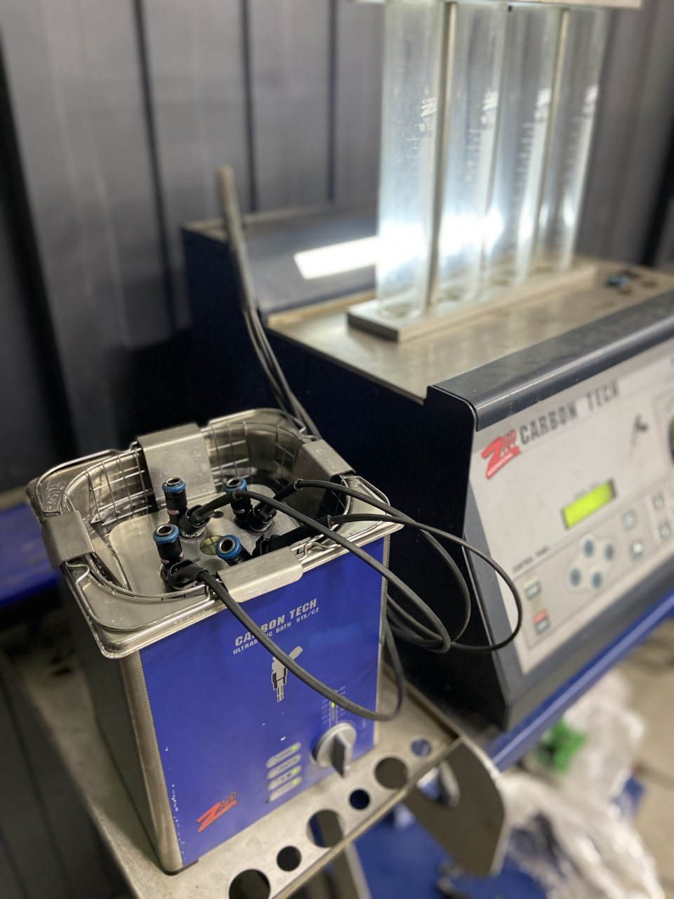 27.Замена лямбда-зонда, промывка форсунок. — Mazda 6 (2G) GH, 2,5 л ...