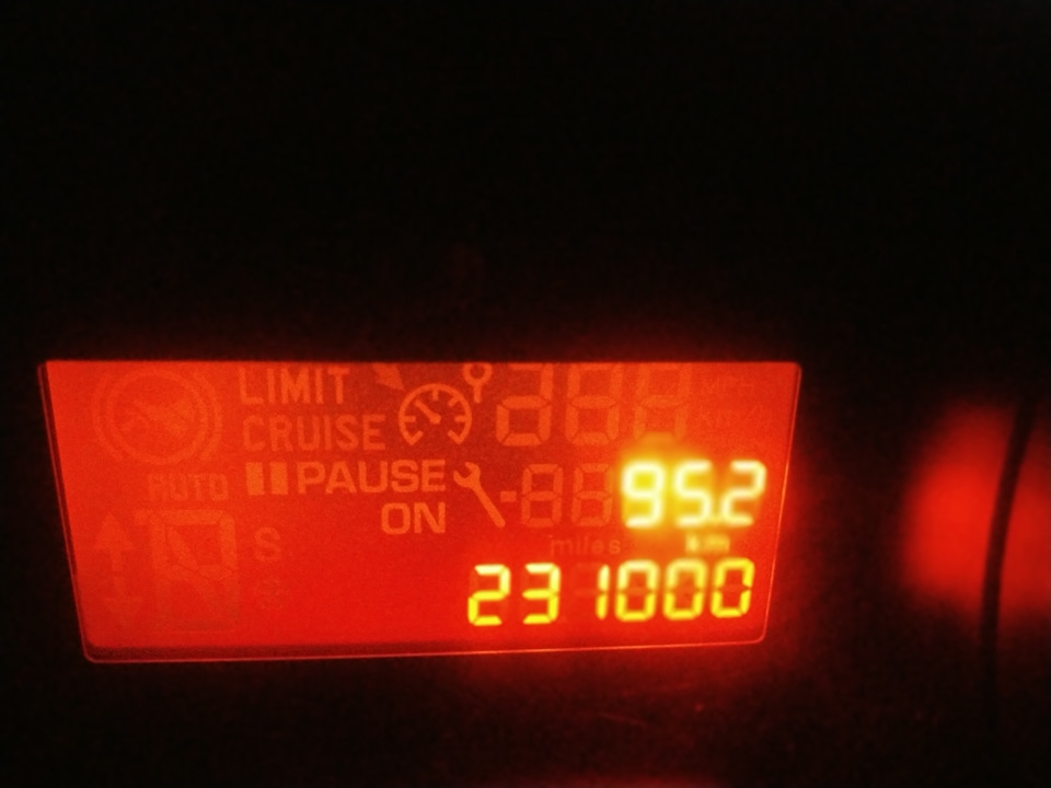 Подсветка ног водителя и переднего пассажира Пежо 3008 — Peugeot 3008 ...