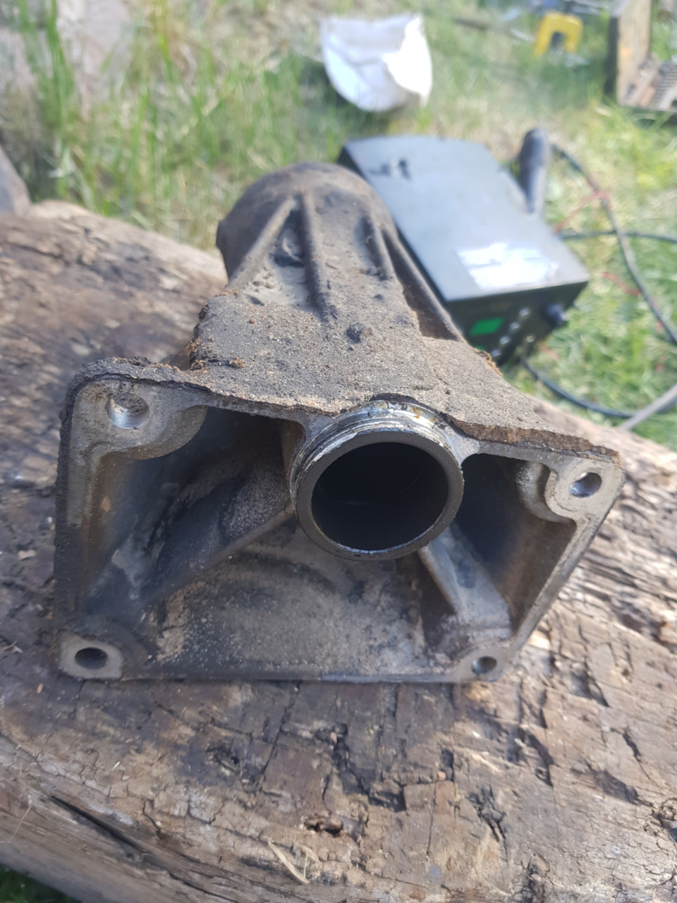 Опорный подшипник правого привода — BMW X5 (E53), 3 л, 2002 года ...