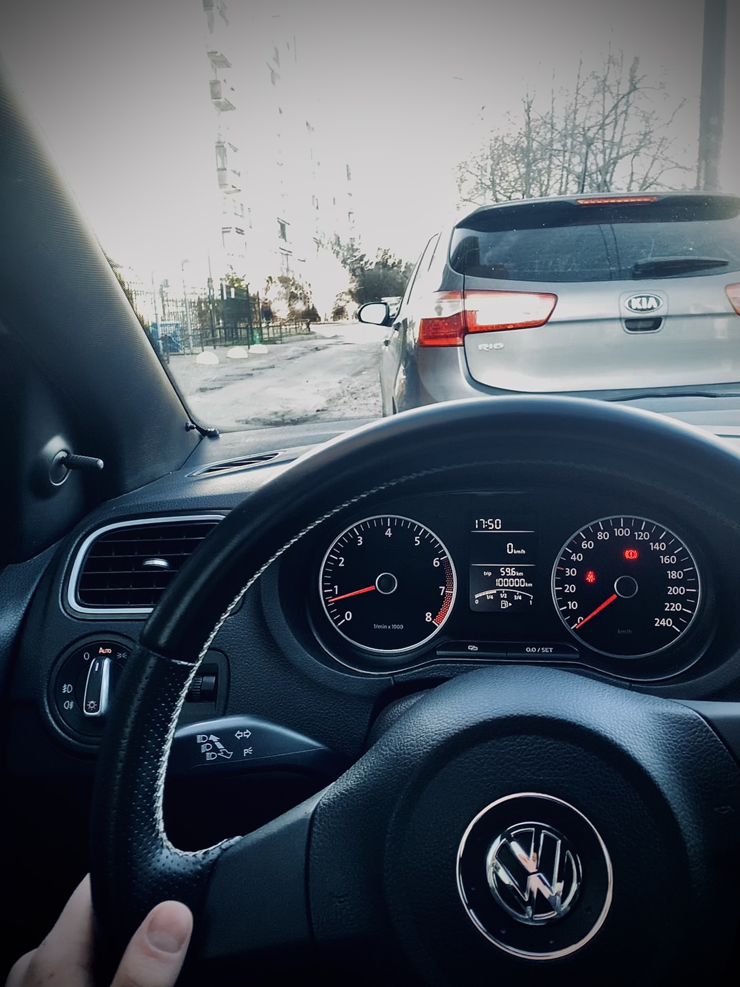 Приборная панель от поло хэтчбек — Volkswagen Polo Sedan, 1,6 л, 2013 ...