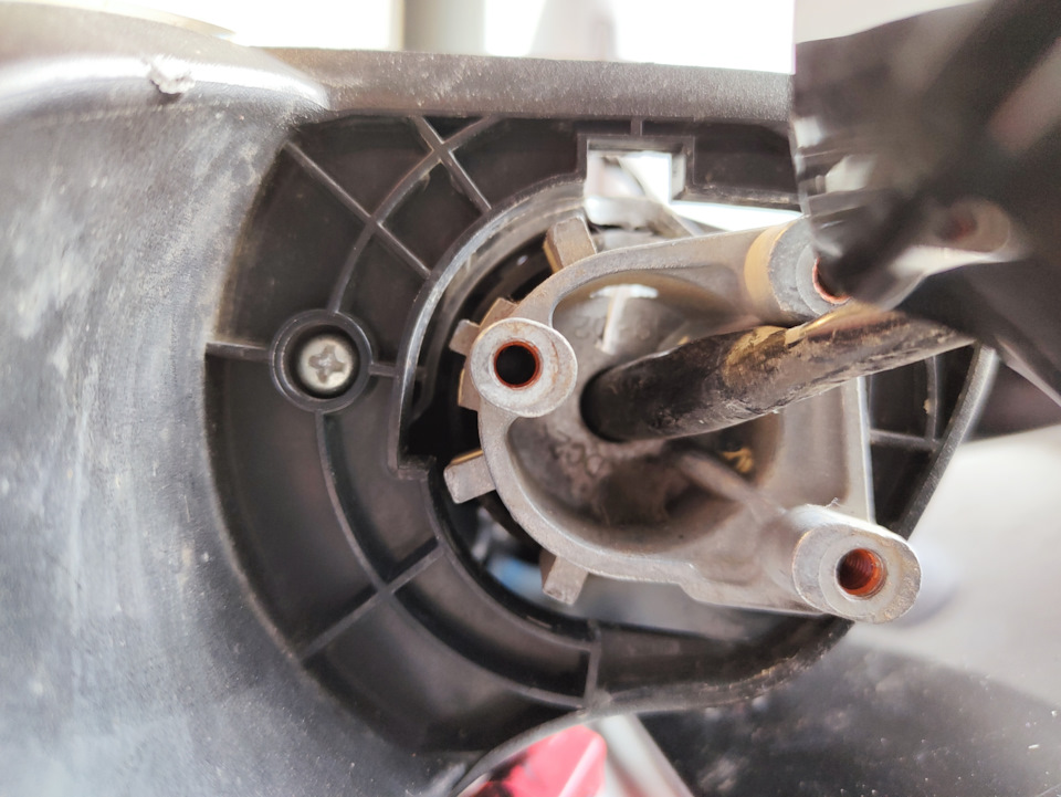 Фото в бортжурнале Mitsubishi Pajero (4G)