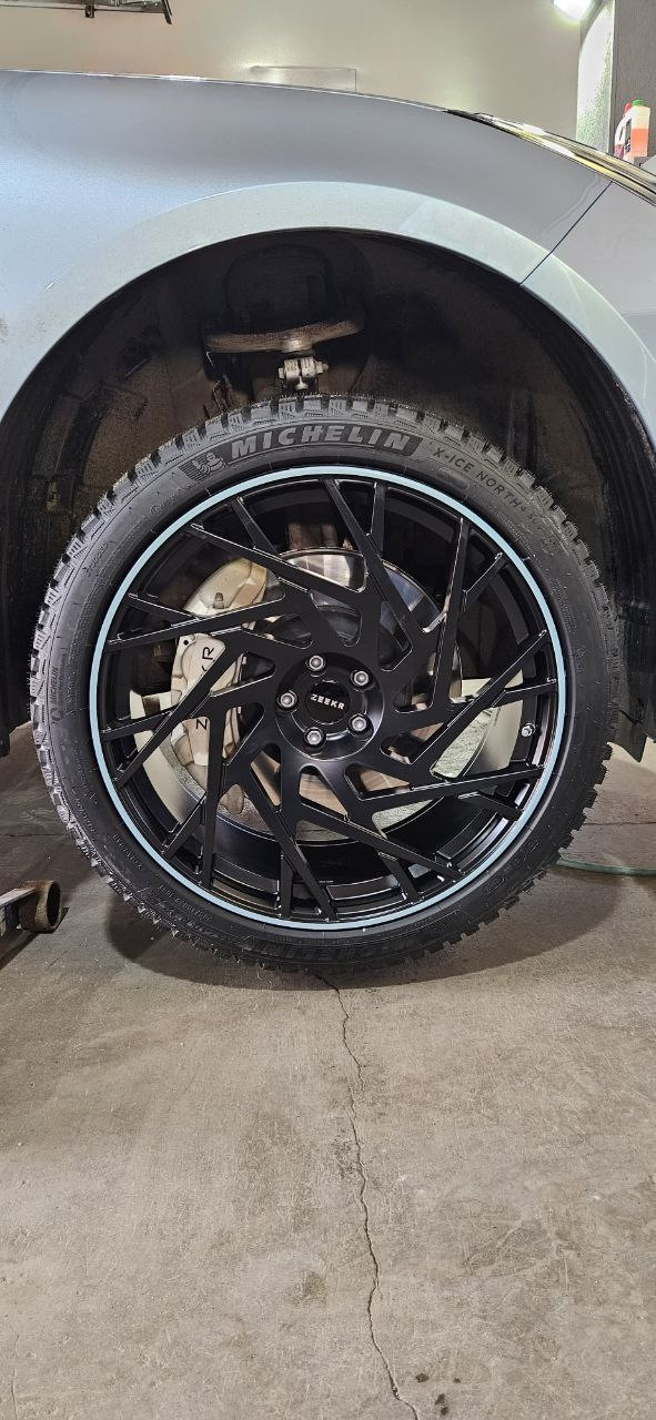 Кованые диски Zeekr 001 — DRIVE2