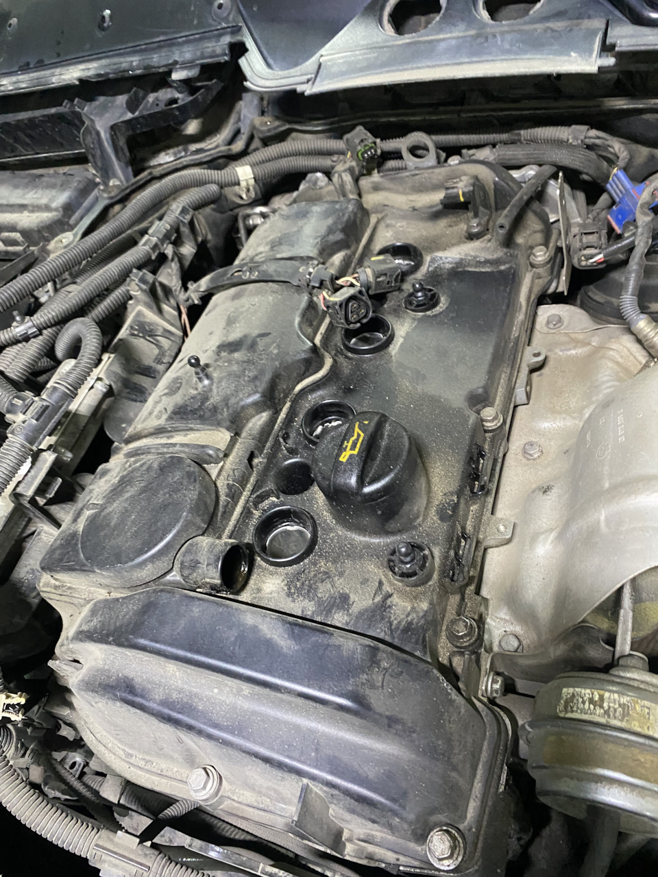 Замена клапанной крышки — BMW 1 series (F21), 1,6 л, 2012 года | визит ...