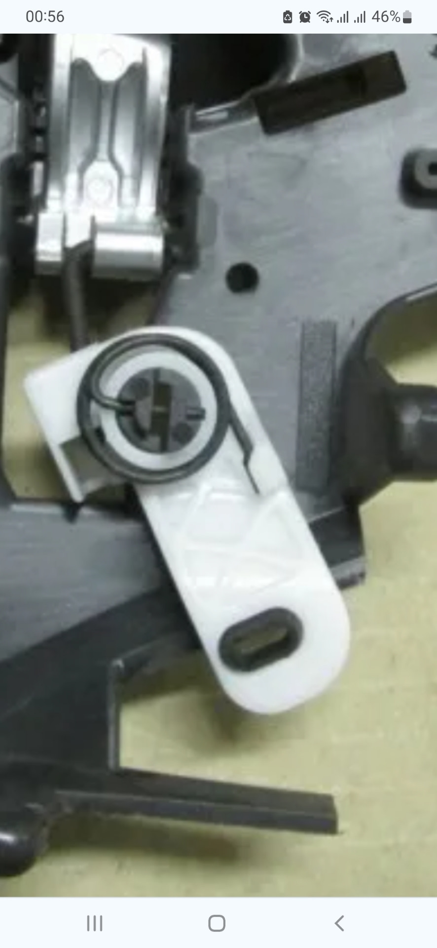 Сломалась ручка, может у кого-нибудь есть запчасти — Citroen C5 (1G), 2 ...