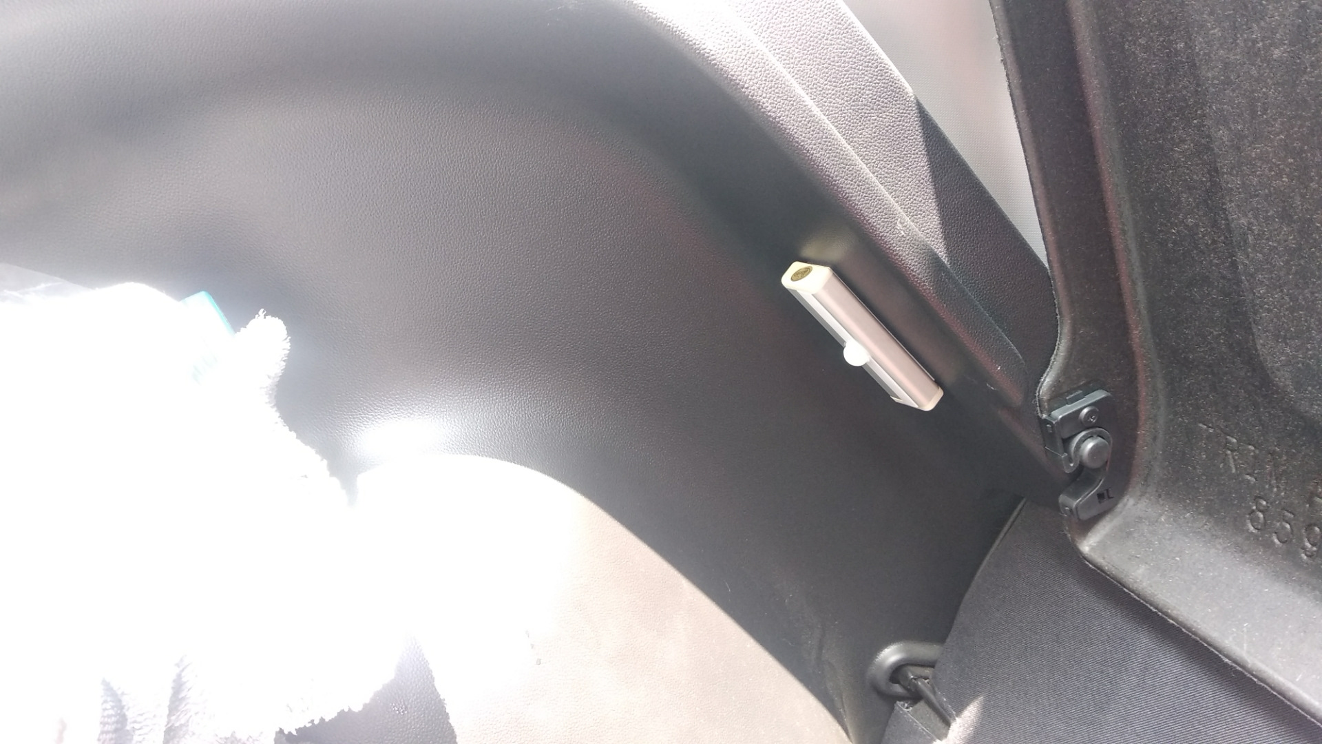 как открыть дверь хендай крета ключом. заглушка ручки двери замка хендай соната 8. как открыть дверь хендай крета ключом. ключ для автомобиля hyundai creta. тросик капота hyundai creta.