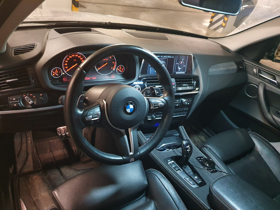 Руль х5м — BMW X3 (F25), 3 л, 2011 года | тюнинг | DRIVE2