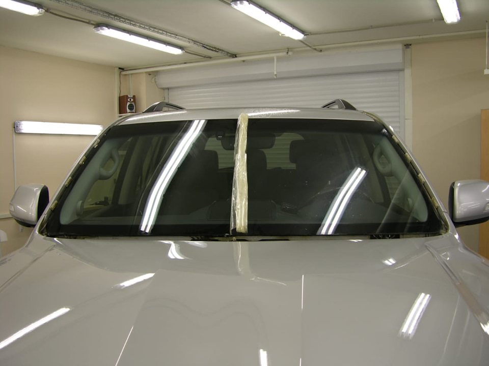 Защита лобового стекла ClearPlex Toyota Land Cruiser 200 — BLISCAR на ...