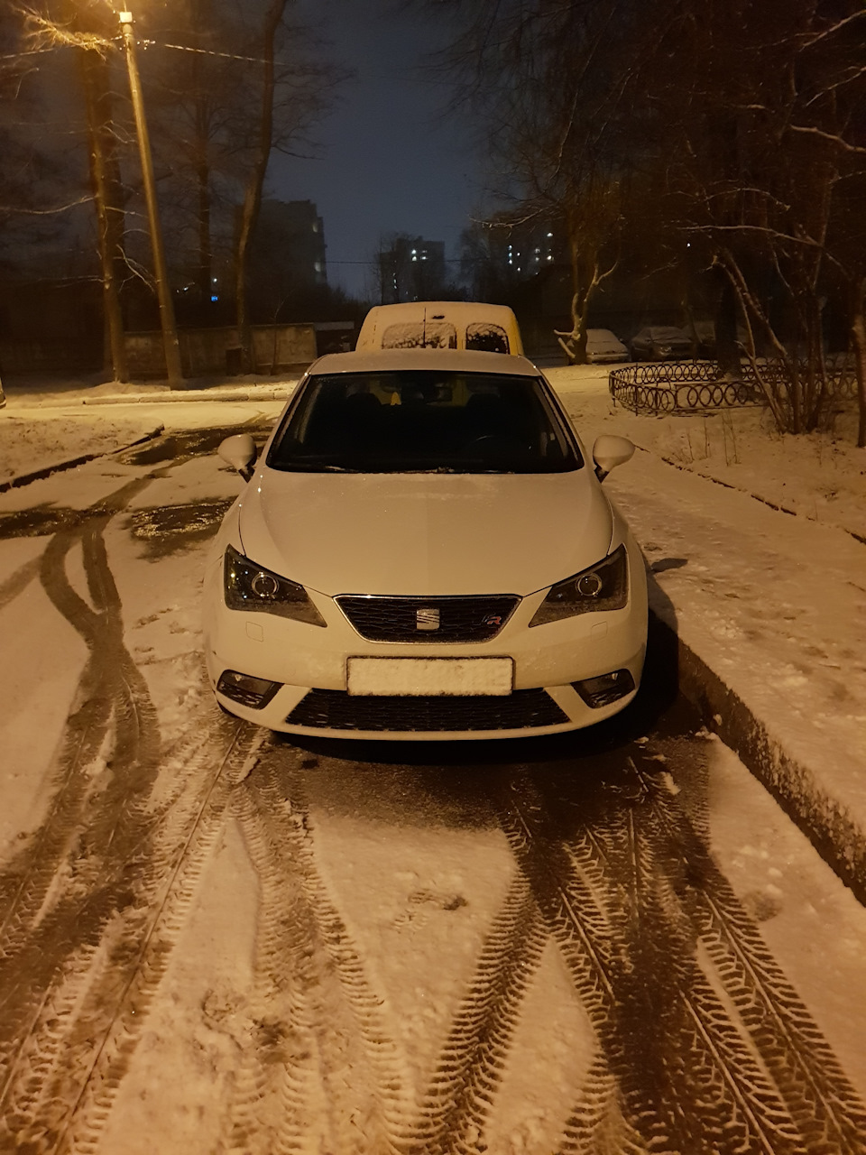 Беда. Начался масложор — SEAT Ibiza (6J), 1,2 л, 2012 года | наблюдение |  DRIVE2