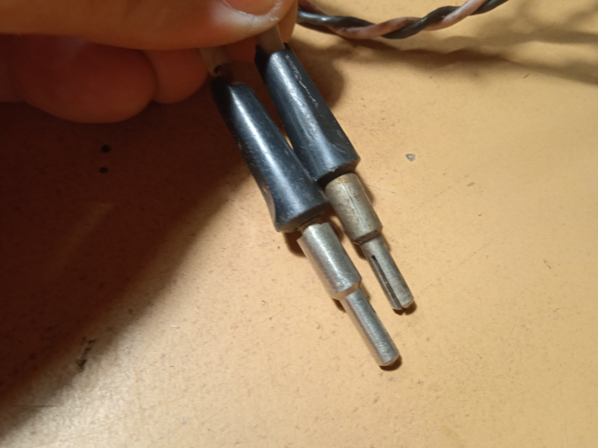 ВАРИОМ преобразовательно-зарядное устройство. — DRIVE2