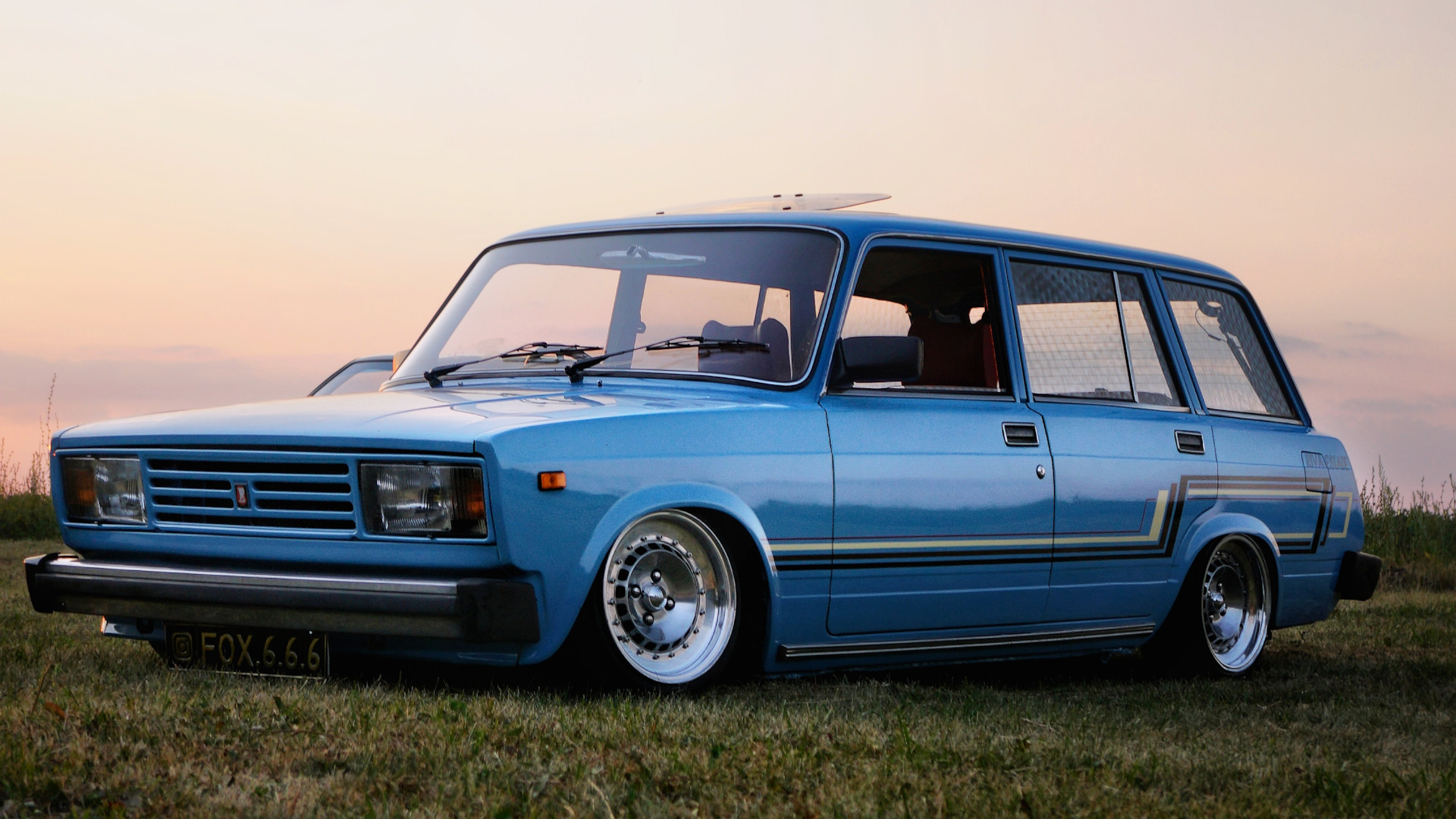 Lada Р’РђР— 2104 Riva