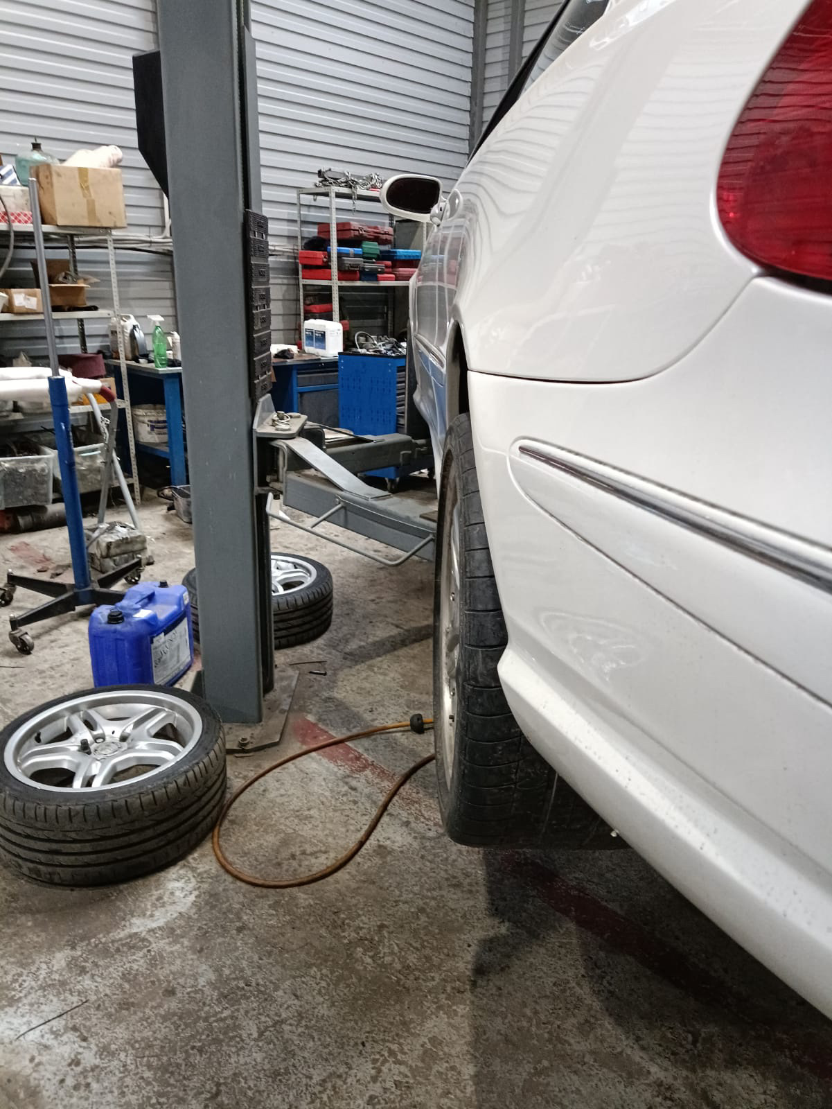 Бархатные тяги — Mercedes-Benz CLK 55 AMG (W209), 5,4 л, 2003 года ...