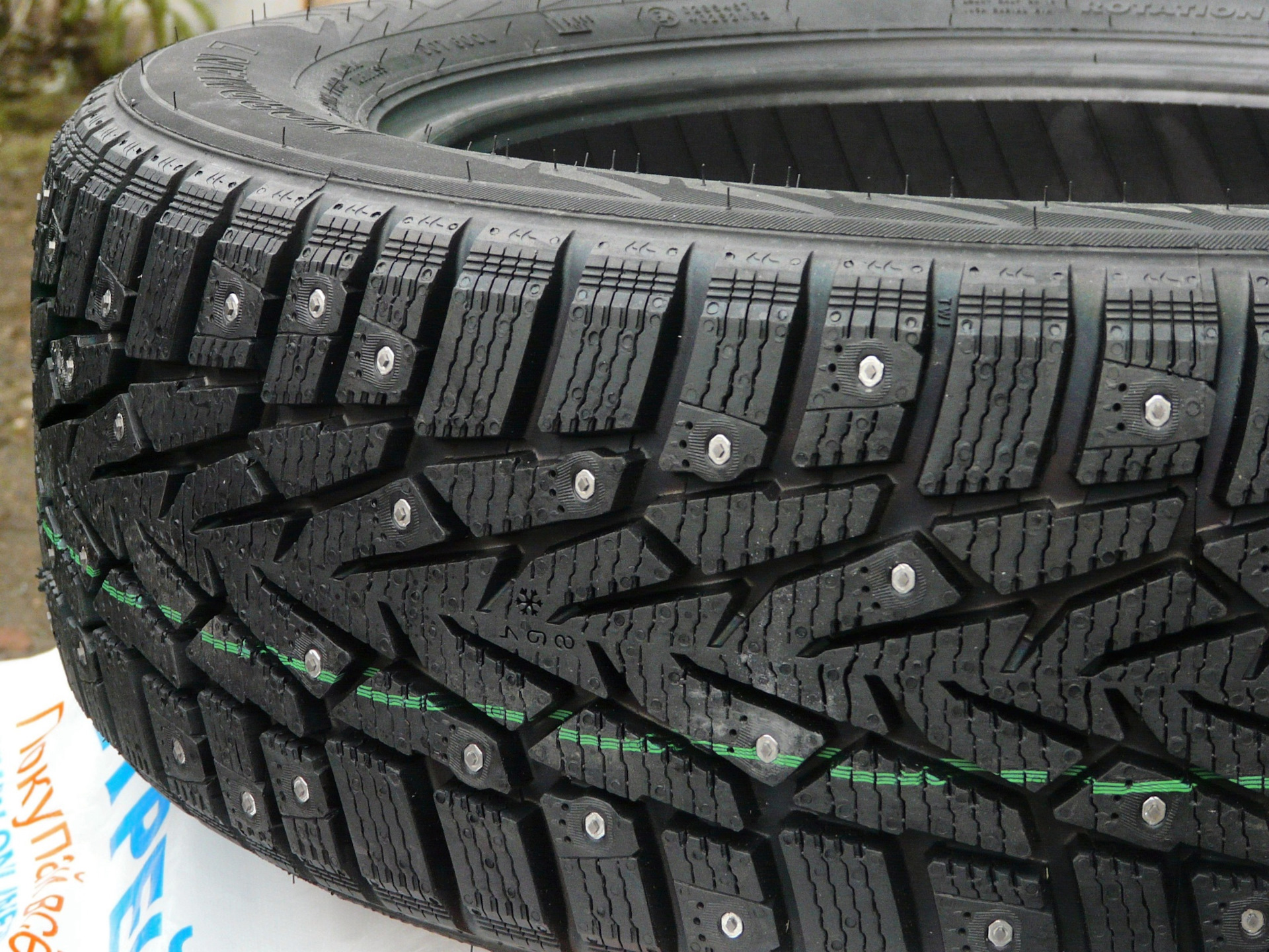К зиме готов Nokian Nordman 7 XL 175 / 65 R14 86T — Honda Capa, 1,5 л ...
