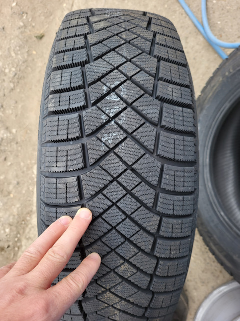Cordiant pirelli. 195/65r15 95t XL Pirelli WICEFR.
