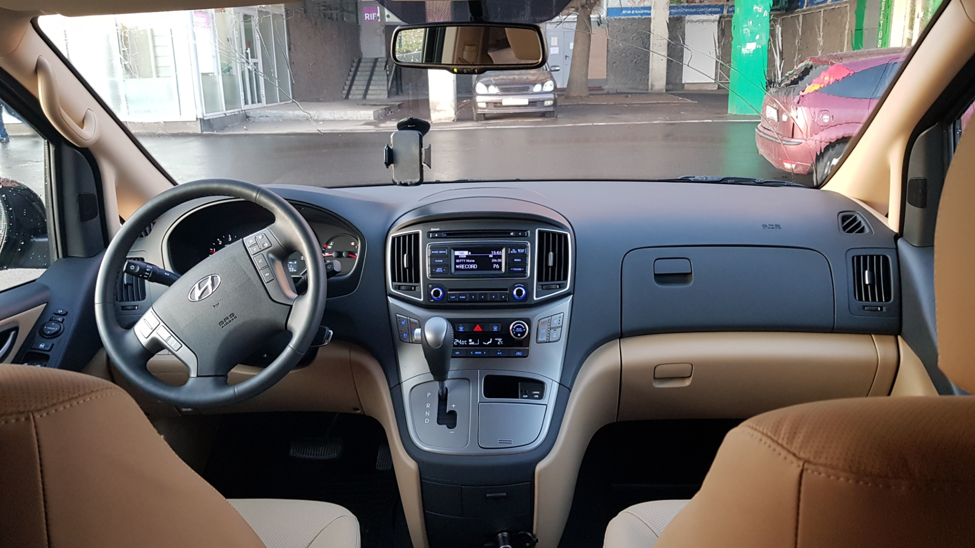 Hyundai h1 фото салона