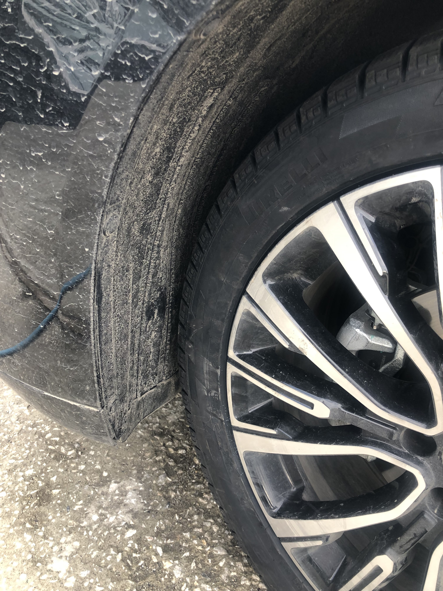 19. Зимние колеса 255х45х20 — Exeed VX, 2 л, 2023 года | шины | DRIVE2