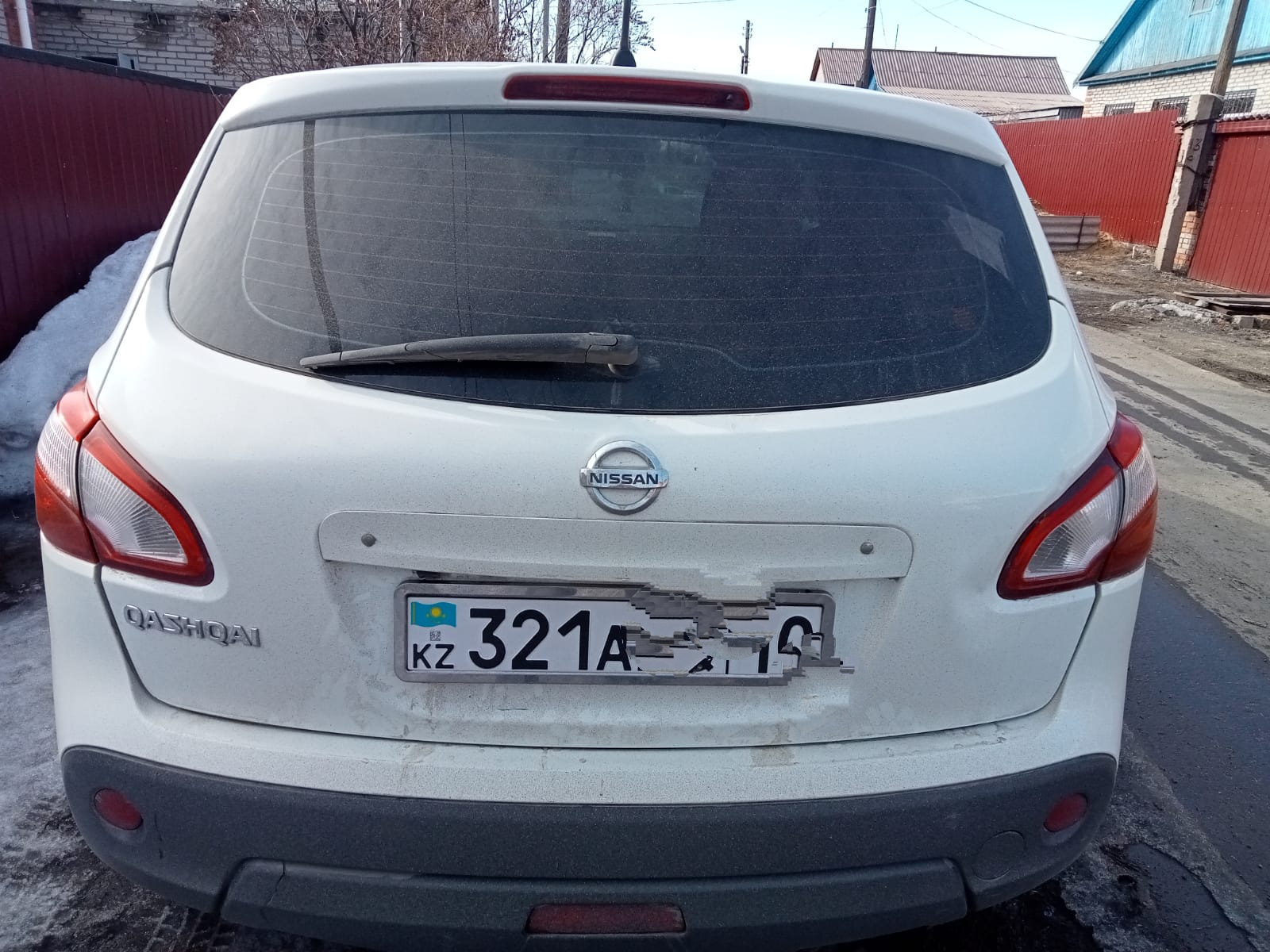 Казахстанские номера — Nissan Qashqai (1G), 2 л, 2012 года | налоги и ...