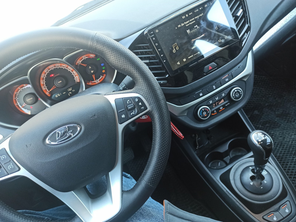 Фото в бортжурнале Lada Vesta SW Cross (1G)