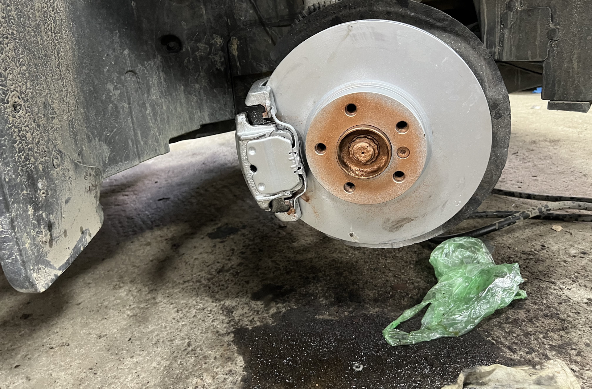 Тормозные диски, колодки в круг — BMW X5 (E70), 3 л, 2012 года ...