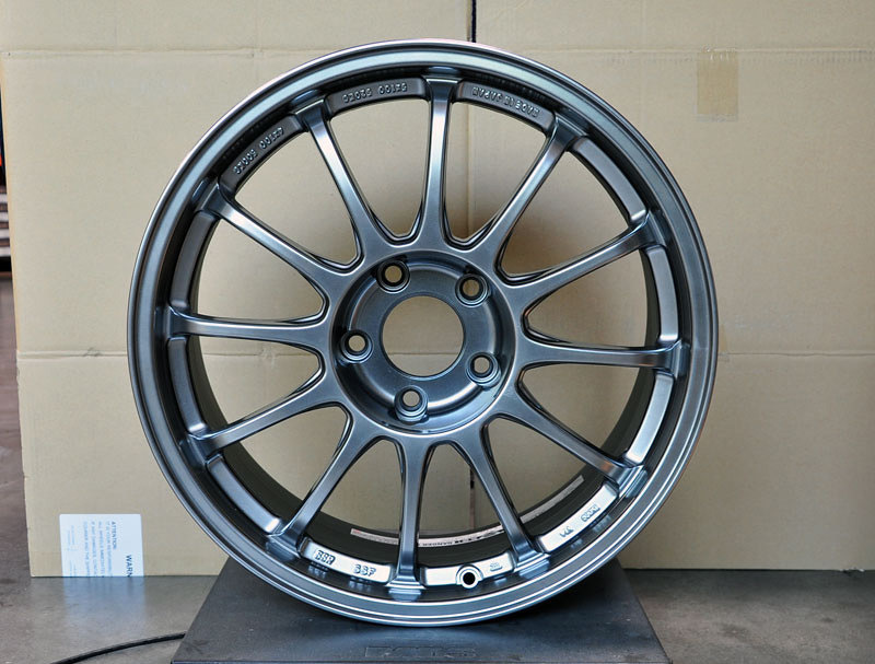 Легкие оригинальные Advan Racing RS R18. Тизер — Volkswagen Golf Mk4, 1 ...