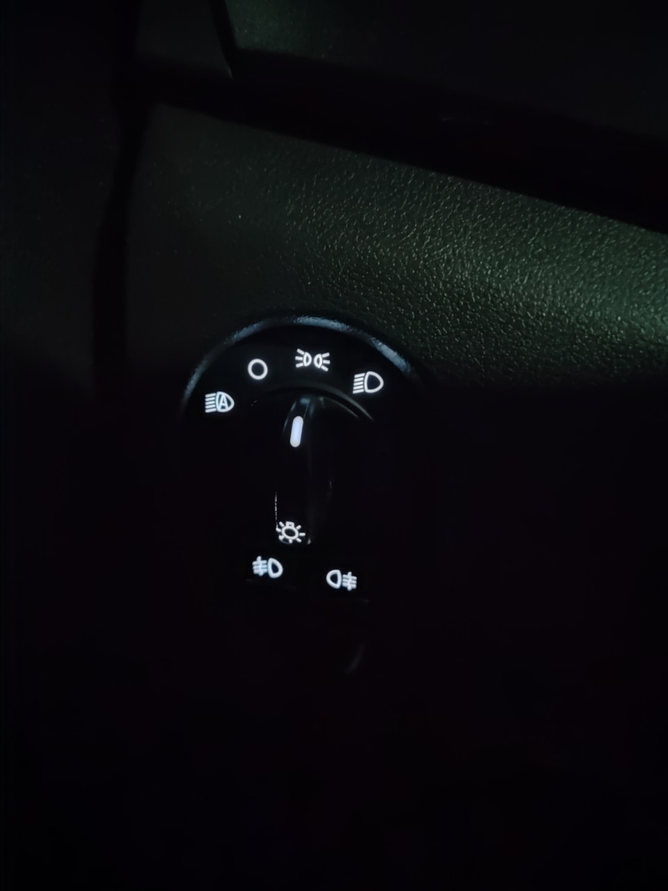 #23 Мус с авто светом от люкс гранты — Lada Гранта (2G) FL, 1,6 л, 2023 ...