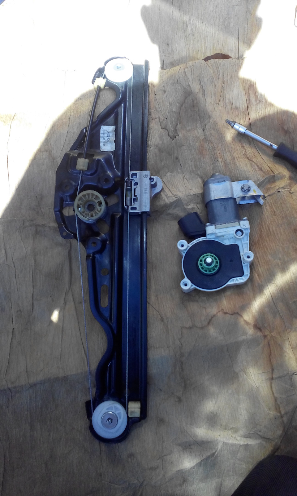 NcAAAgEf32A 960 обучение стеклоподъемников бмв е60