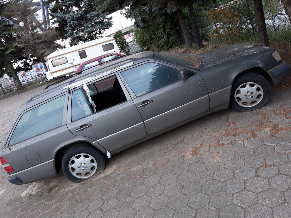 Бомж-ваген Мерседес Универсал — Сообщество «Брошенные Машины» на DRIVE2
