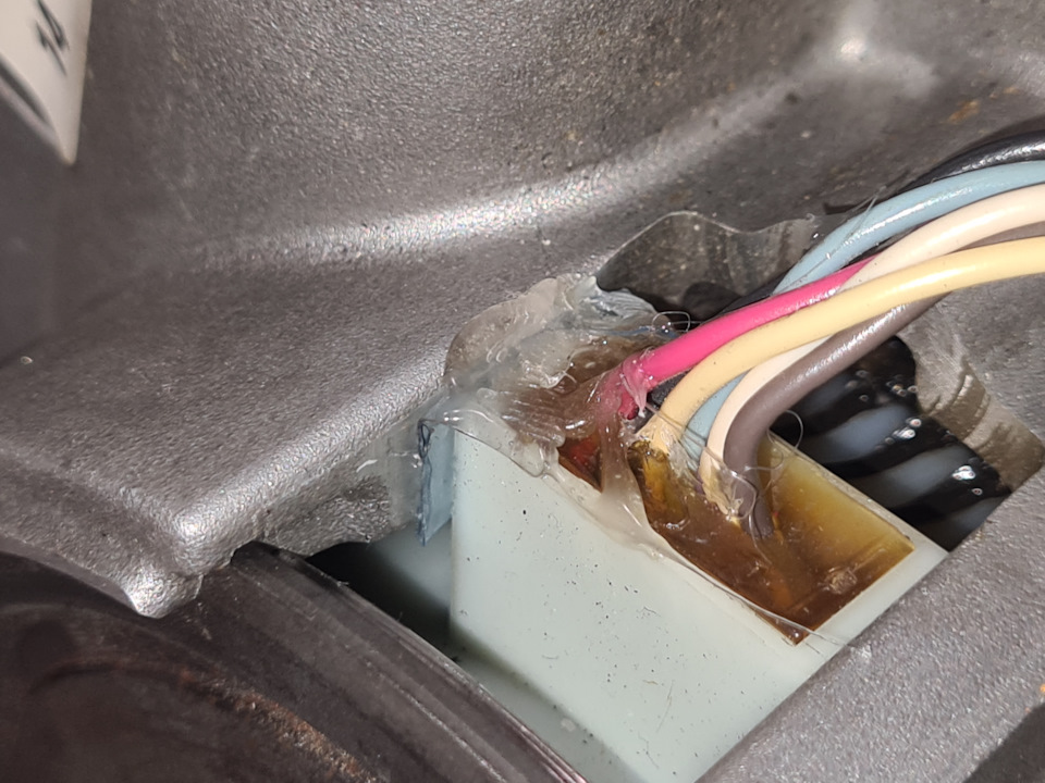 Стучит ЭУР на мелких кочках. Подшипники? Нет) — FIAT Grande Punto, 1,4 ...