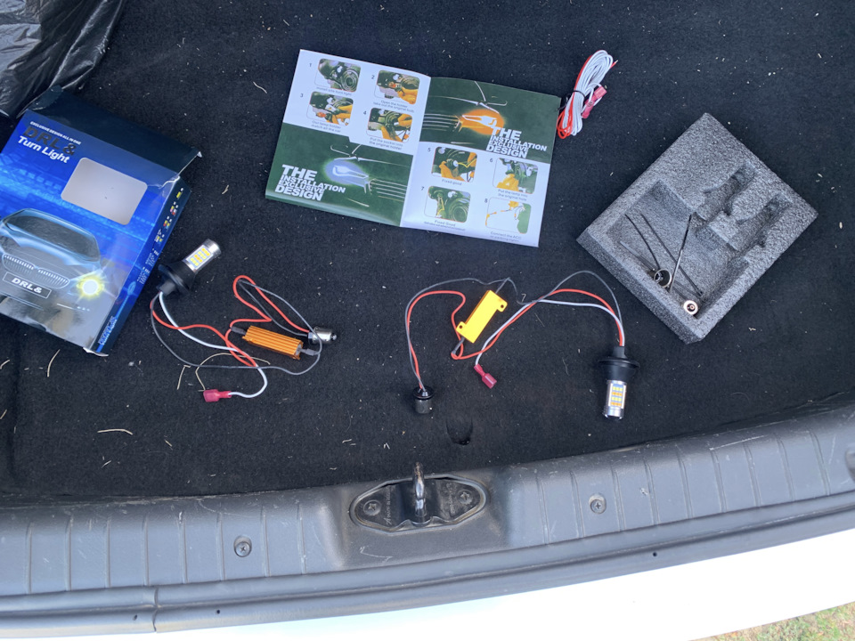 Задний ход и поворотник в одной секции — Lada Гранта Drive Active, 1,6 ...