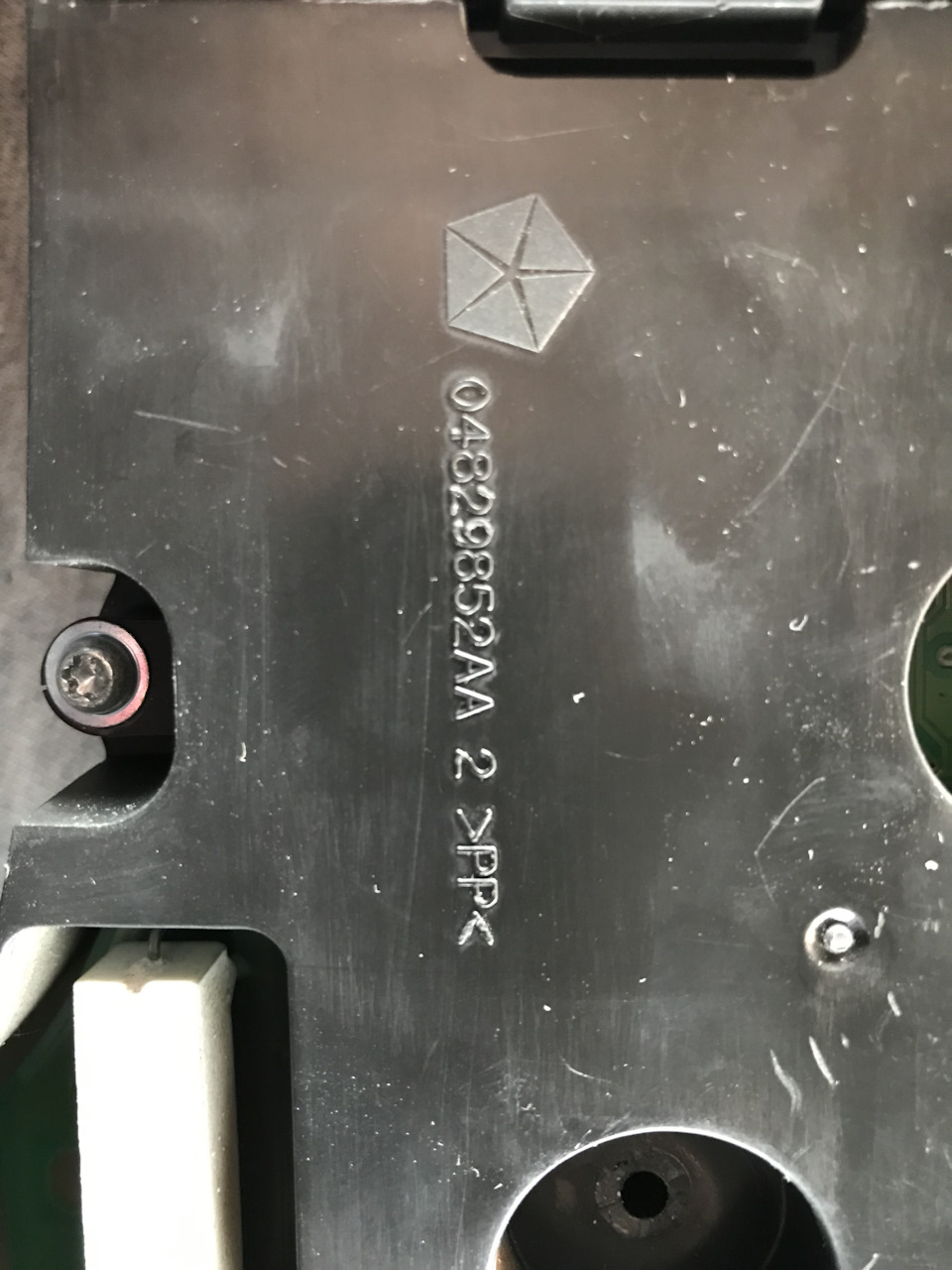 Замена лампочек в приборке — Dodge Ram, 5,9 л, 2003 года | расходники ...