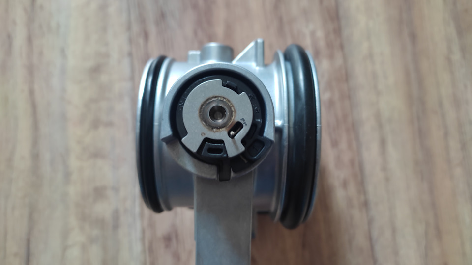 Фото в бортжурнале Renault Logan (2G)