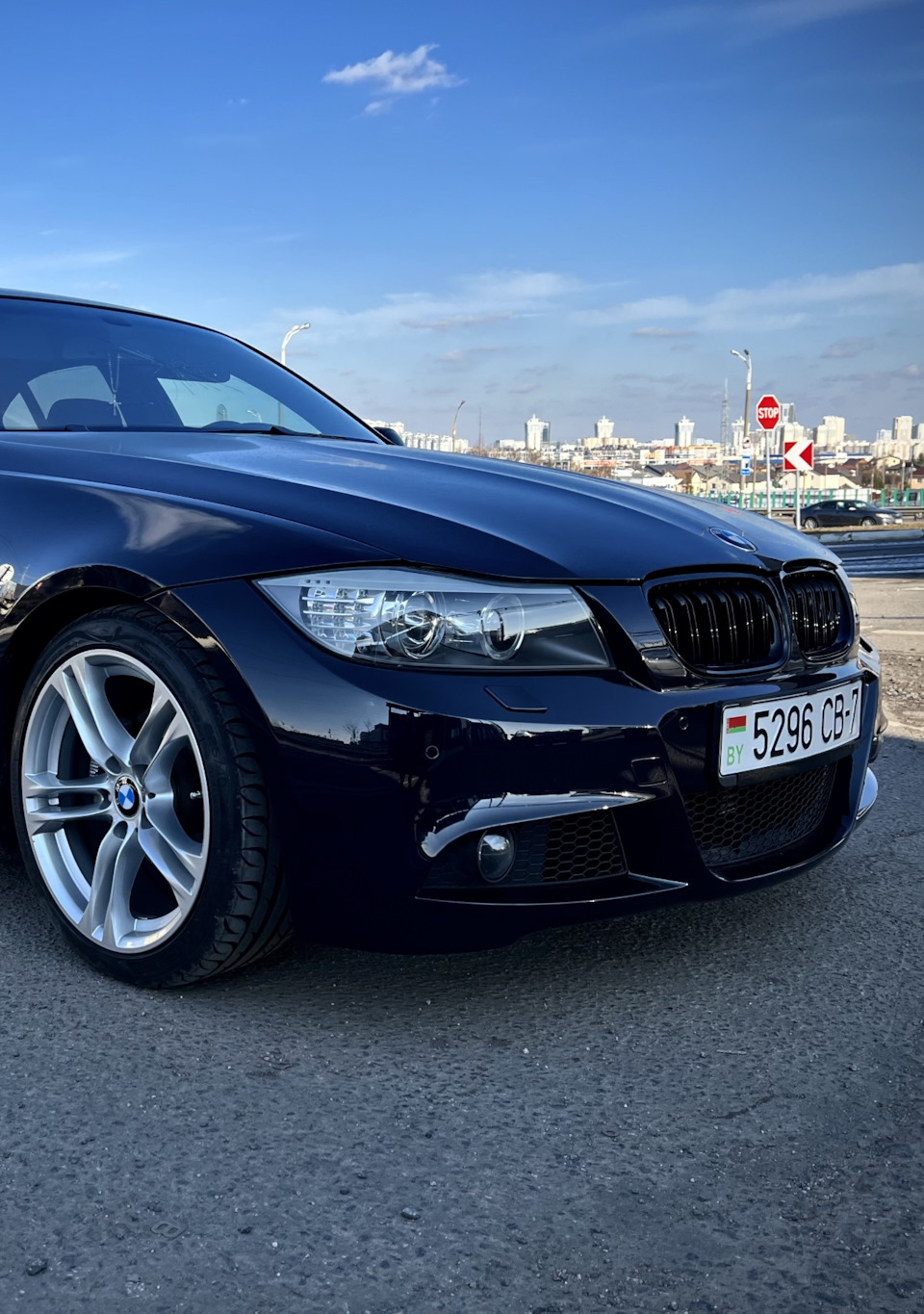 Установка М-Tech пружин и новая оптика, м-бампер. — BMW 3 series (E90), 2  л, 2005 года | своими руками | DRIVE2