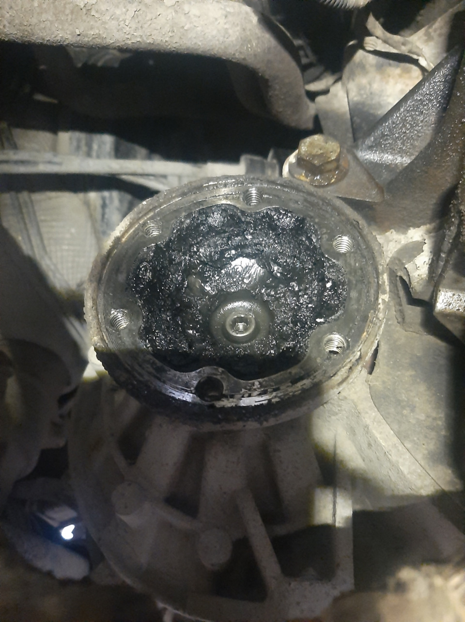 Замена внутренних гранат… — Volkswagen Golf Mk6, 1,4 л, 2010 года ...