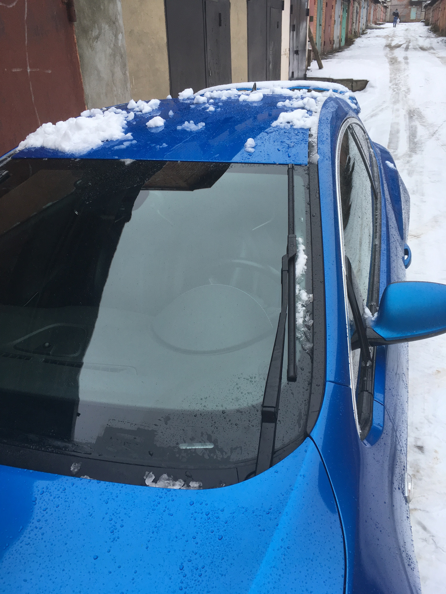 Замена щеток стеклоочистителя — Opel Astra J OPC, 2 л, 2014 года ...