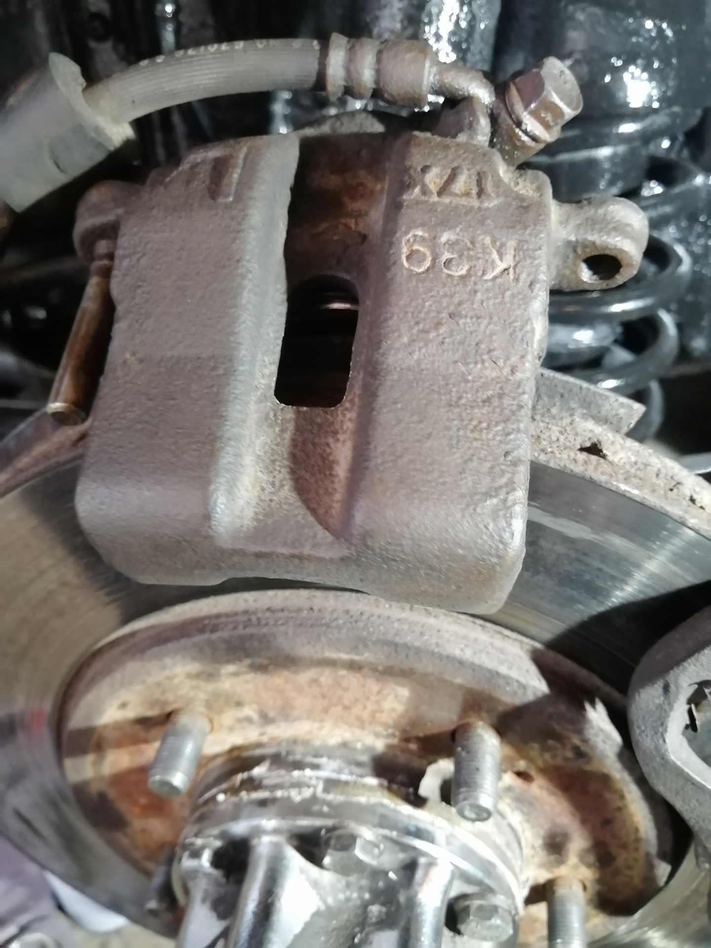 Передний суппорт — Suzuki Grand Vitara (1G), 2 л., 2003 года | поломка ...