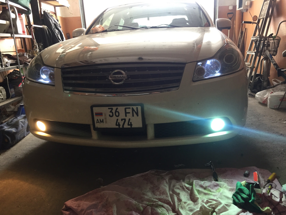 Как поменять лампочку ниссан ванетте Замена ламп птф - Nissan Fuga (1G), 3,5 л, 2005 года стайлинг DRIVE2
