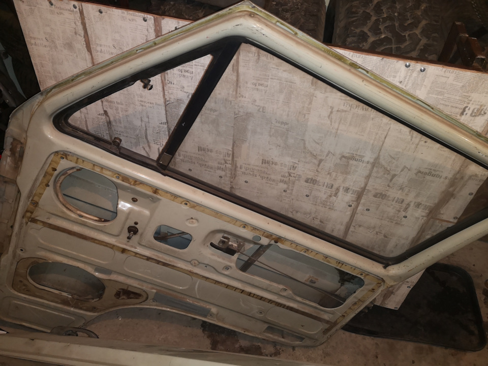 Фото в бортжурнале Volkswagen Caravelle (T3)