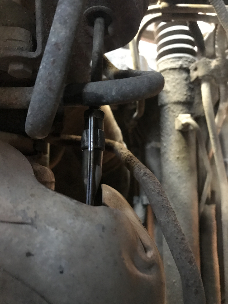 Замена электромагнитного клапана и регулировка актуатора турбы. — Volvo ...