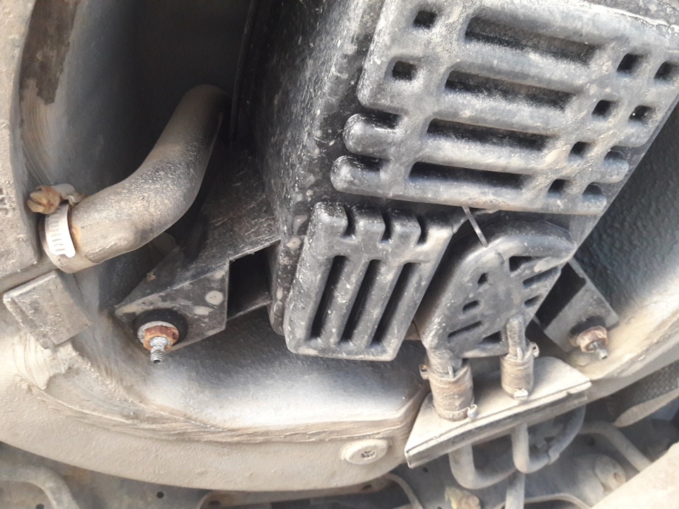 Как убрать абсорбер? — Volkswagen Passat B5, 2,8 л, 2001 года | своими ...