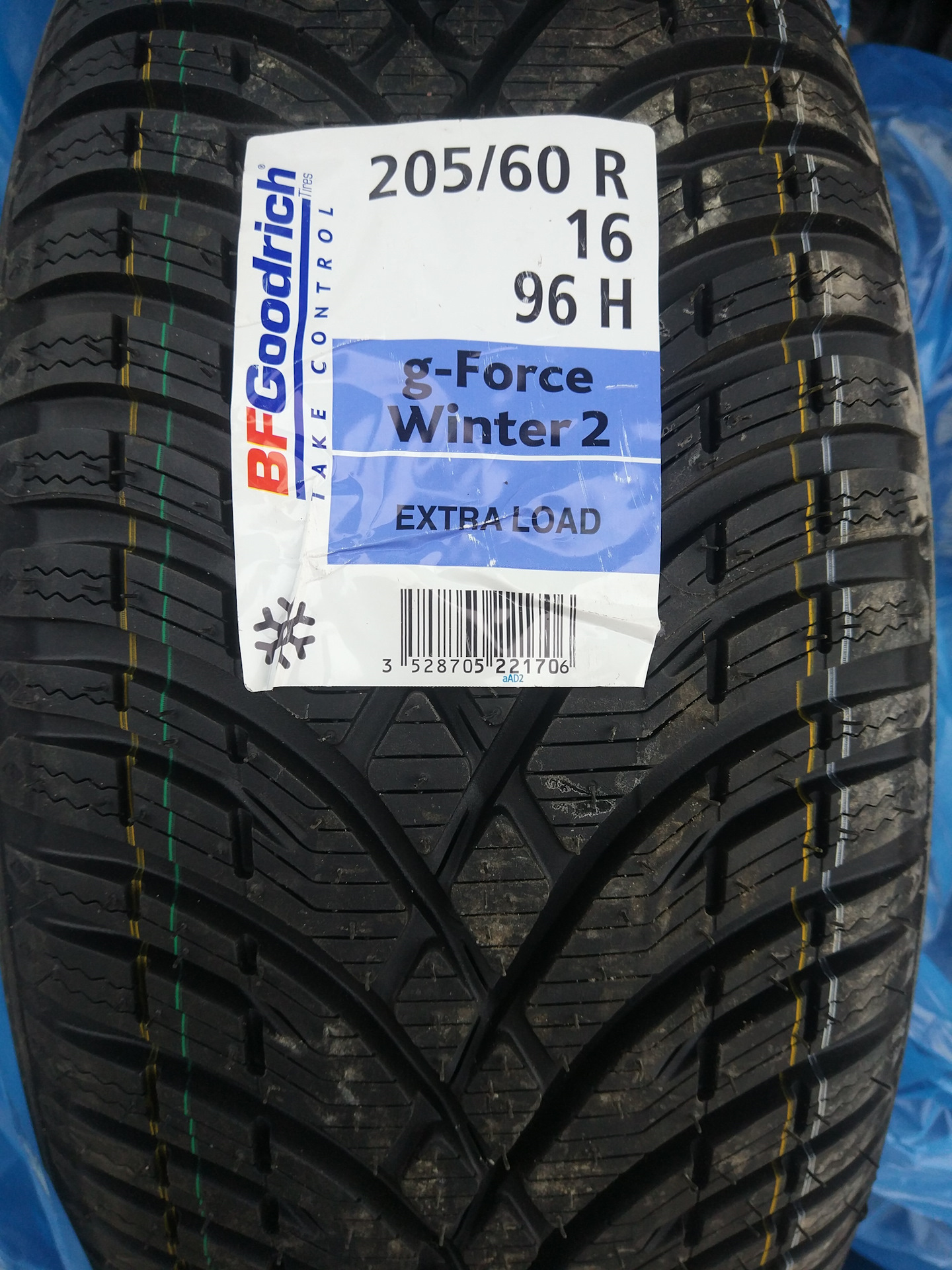 Bfgoodrich force winter 2. BFGOODRICH 205/60 r16 96h g-Force Winter 2. BFGOODRICH 205/60r16 96h XL G-Force Winter 2. BFGOODRICH G-Force Winter 205/60 r16. Шины Goodrich g-Force Winter 205/60r16.