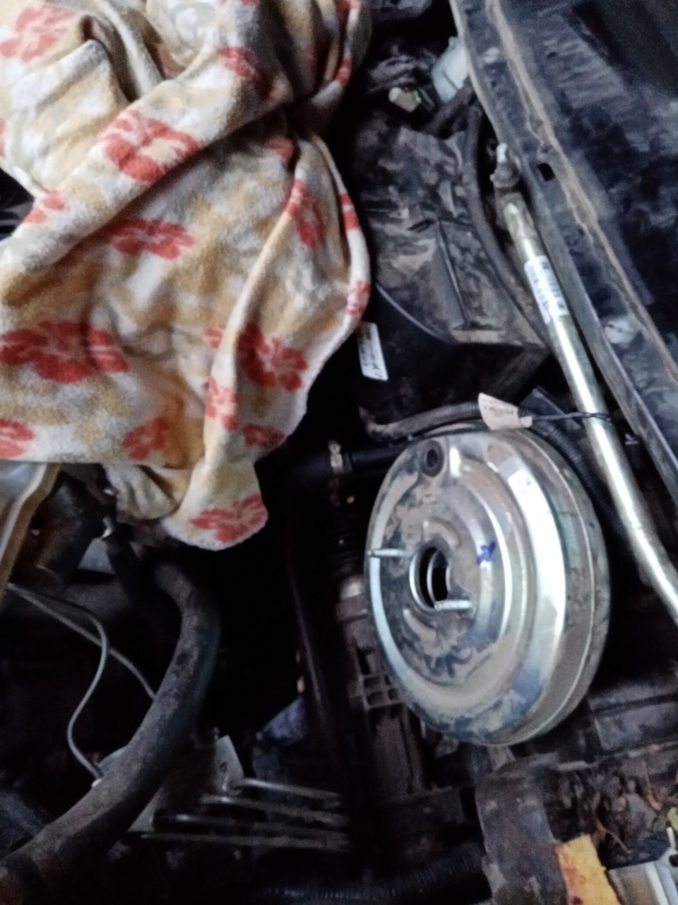 Из всех щелей, (замена радиатора печки и патрубков основного радиатора ...