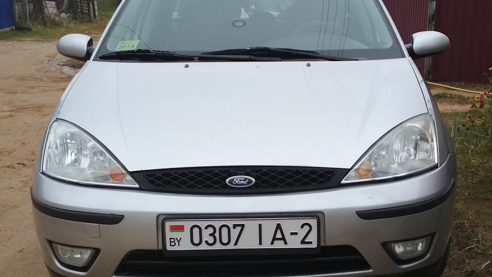 Замена воздушного фильтра — Ford Focus Wagon I, 1,6 л, 2002 года ...