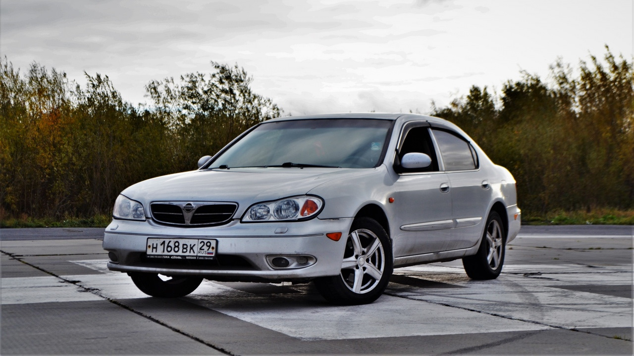 Nissan Maxima QX (A33) 2.0 бензиновый 2001 | V6 Silver シルバー на DRIVE2