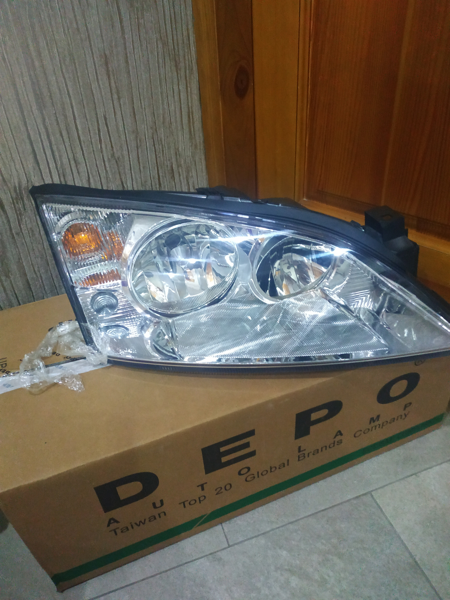 Зачистка от старой краски — ГАЗ 2410, 2,4 л., 1988 года | кузовной ...