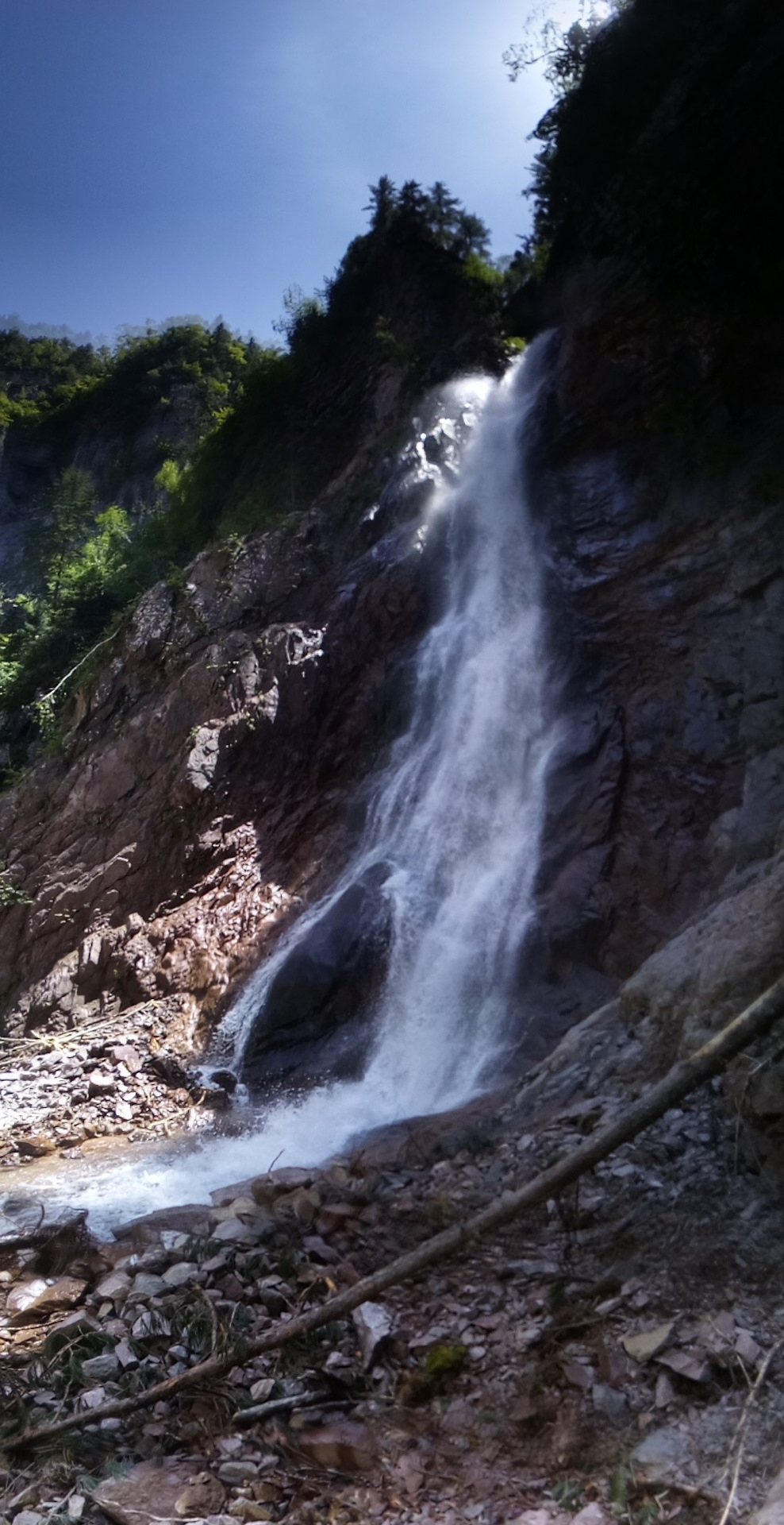 Чёрный шаман водопад Приморский