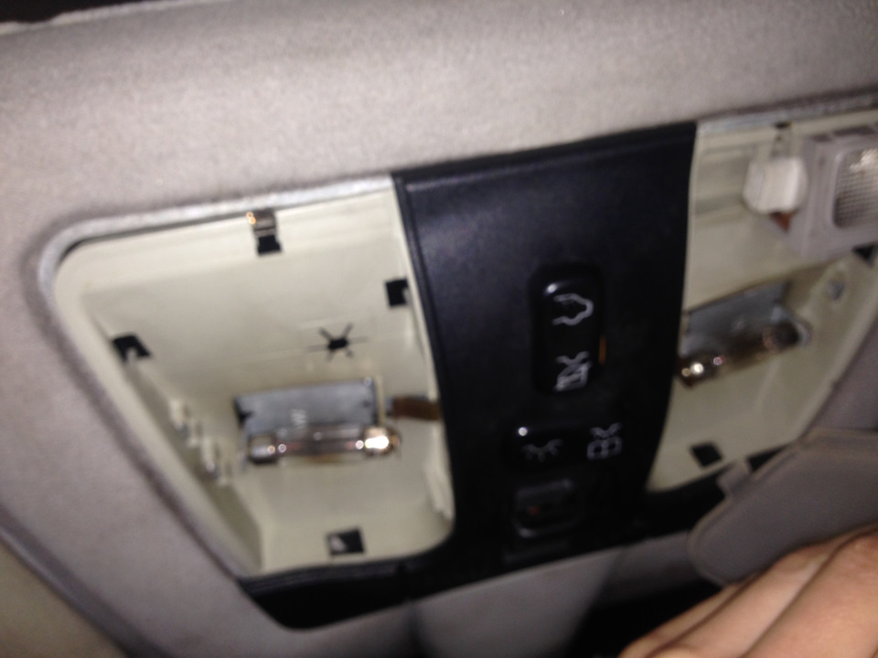 Снятие обшивки крыши W210 (дорест, седан, люк) » Драйв - всё про авто