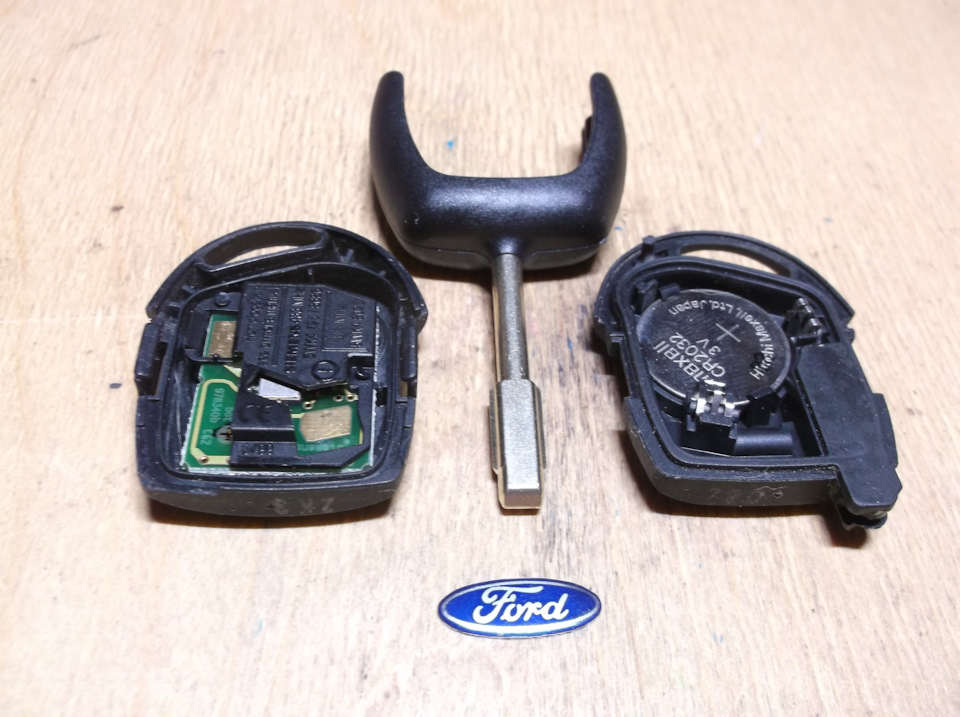 Форд Фокус, Мондео, Коннект чип ключ на Ford Focus I Sedan, Ford Focus ...