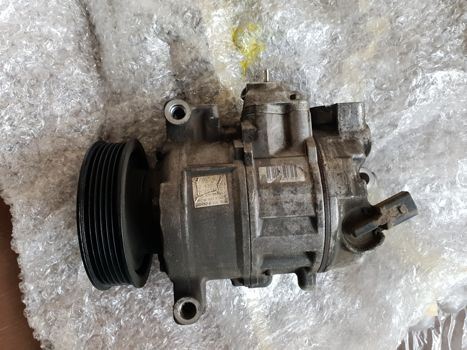 б\у денсо который так и не смог работать нормально — Volkswagen Passat B6. Запчасти на фото: 813405, PE130