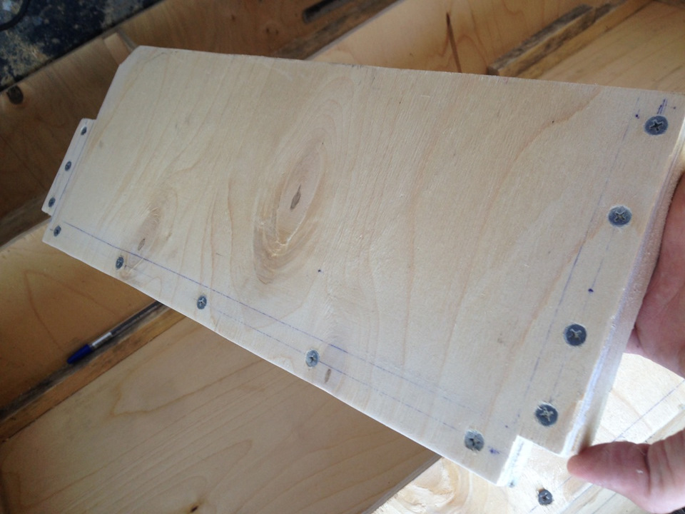 Фото в бортжурнале РАФ 2203