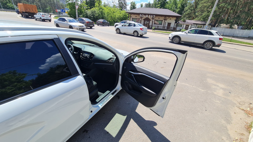 Lada Vesta SW 1.6 мт